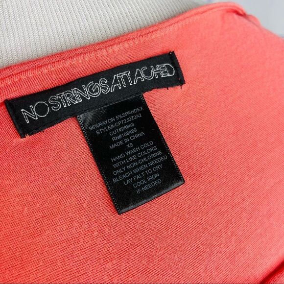 10/$25🦋 No Strings Attached Coral Flutter Sleeve Blouson Dress - Size XS - Picture 9 of 15